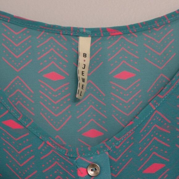 Bjewel Women's Sleeveless Top - PERFECT FOR SUMMER - Picture 4 of 4